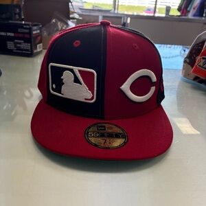 Cincinnati Red  New Era 59FIFTY  On-Field Hat Cap SZ 7 3/8 Prw Owned Used Rare